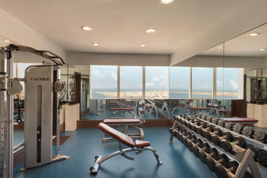 Ramada Abu Dhabi Corniche фото 11