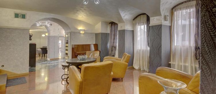 Фото отеля Vardar