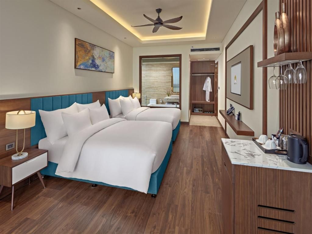 The Watson Premium Halong фото 31