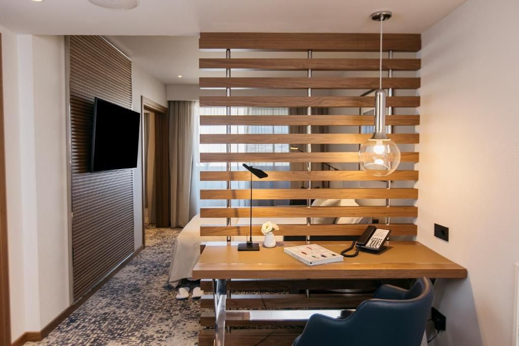 Crowne Plaza Barcelona Fira Center 4*Sup фото 26