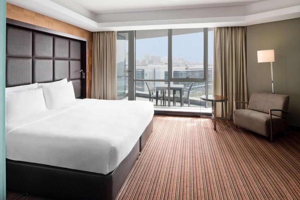 Radisson Blu Hotel Dubai Media City фото 36