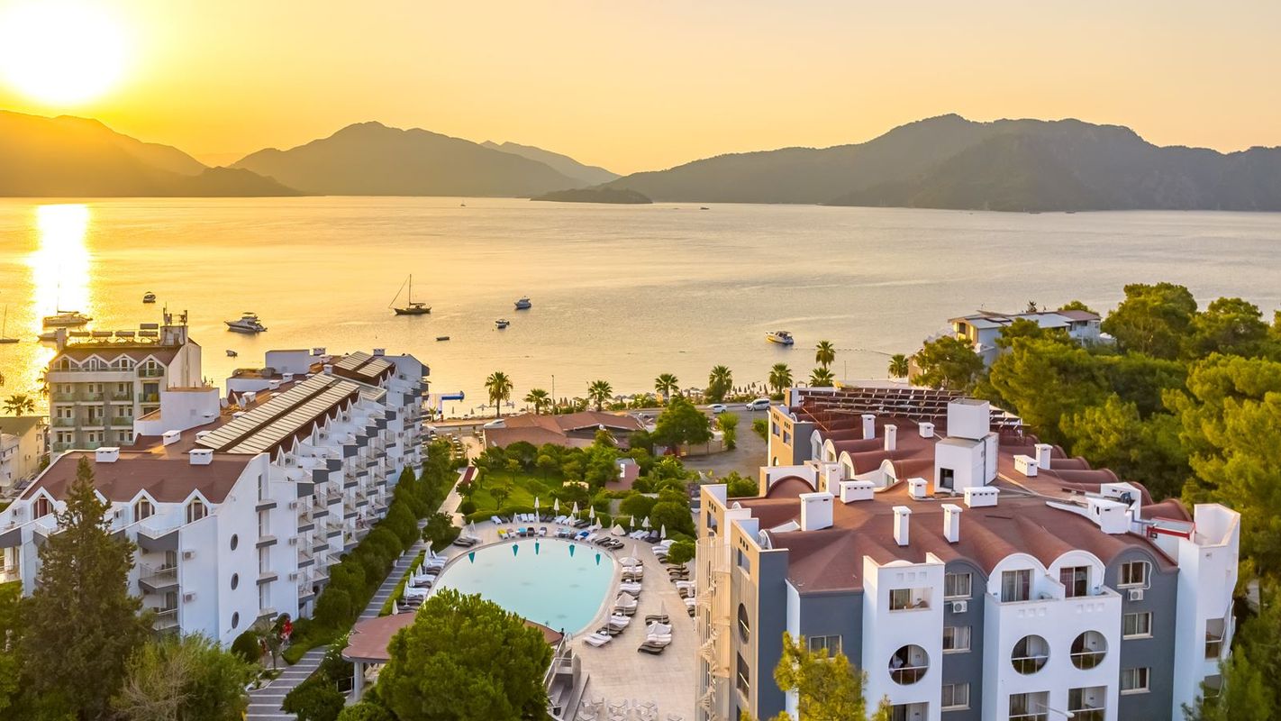 Caprice Beach Hotel фото 19