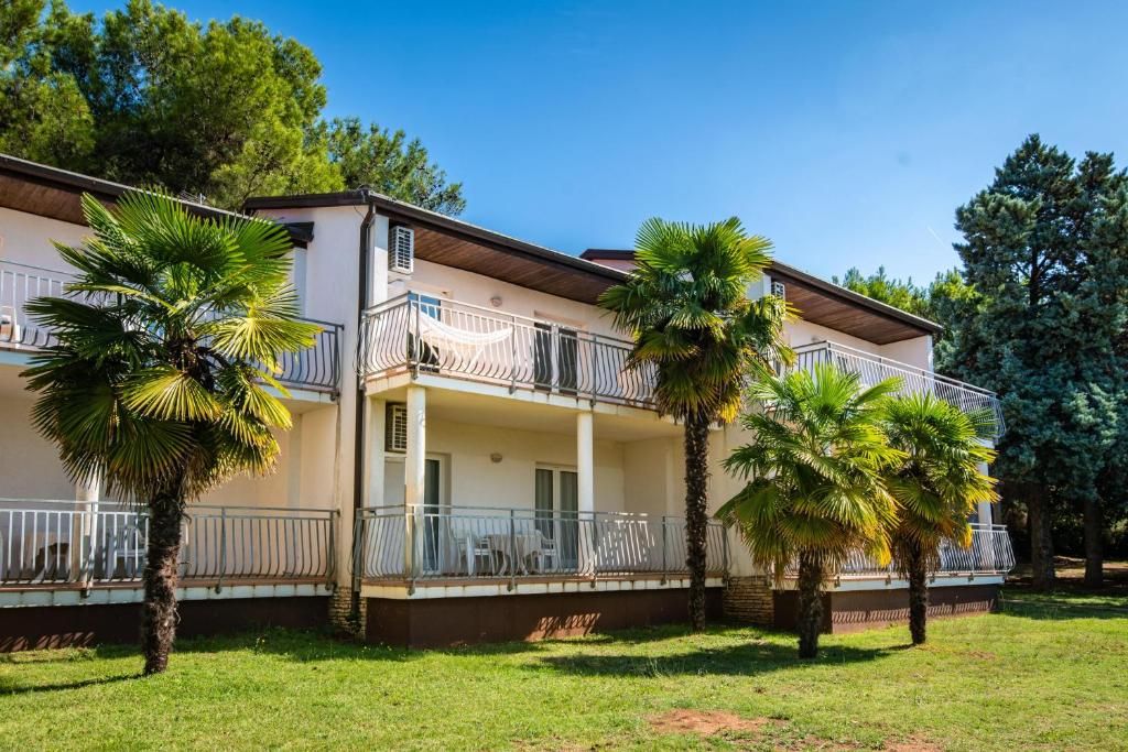 Ai Pini Medulin Resort фото 3