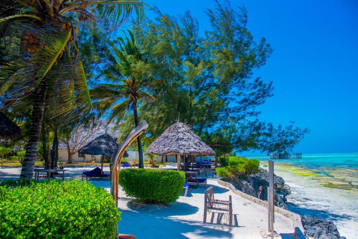 Tanzanite Beach Resort фото 12