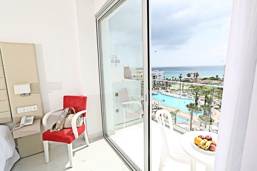 Tsokkos Protaras Beach Hotel фото 37