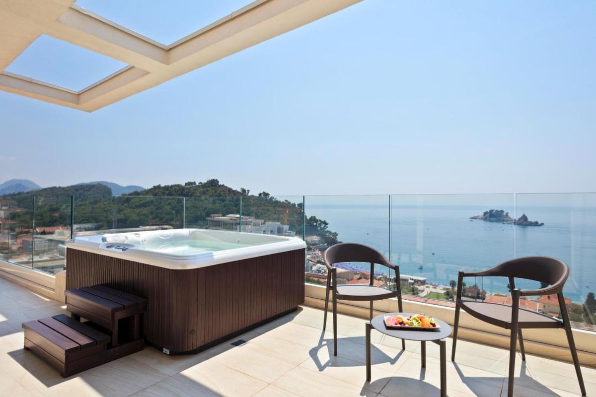 AMI Budva Petrovac фото 4