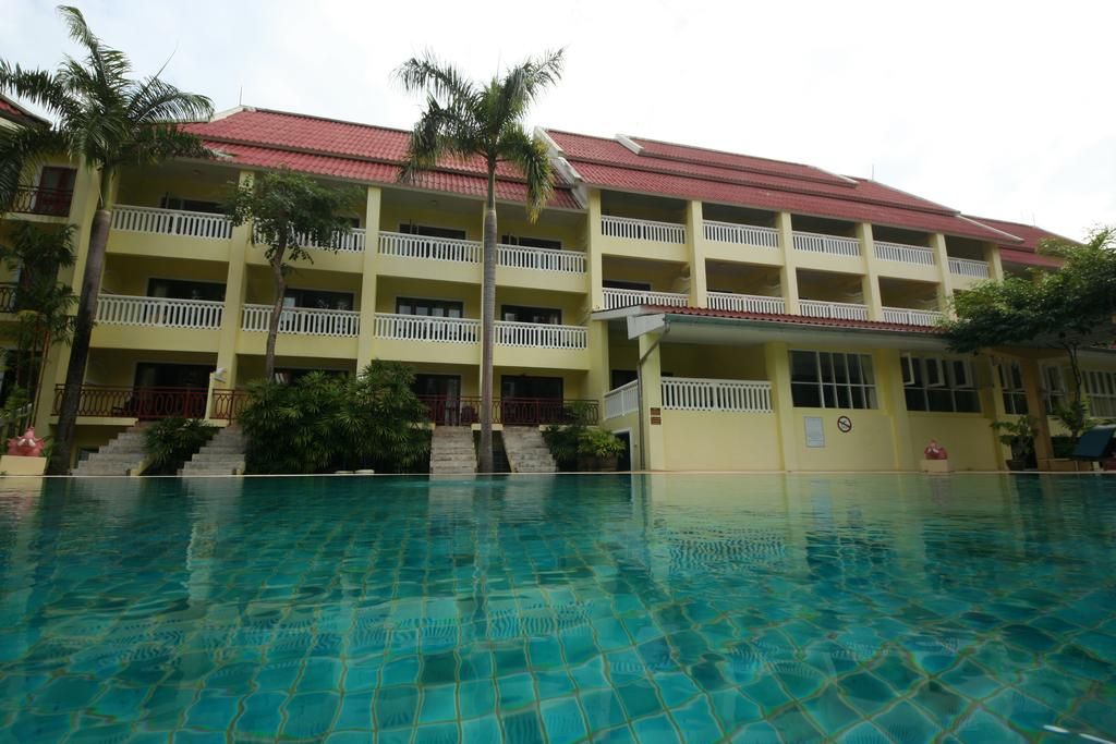 MW Krabi Beach Resort фото 44