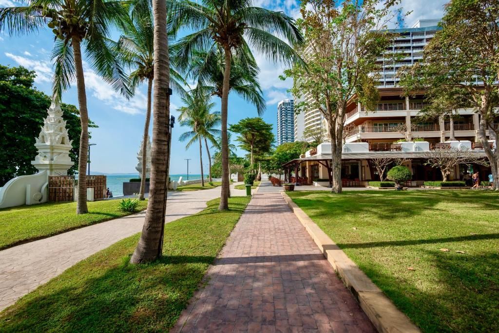 The Heritage Pattaya Beach Resort фото 58