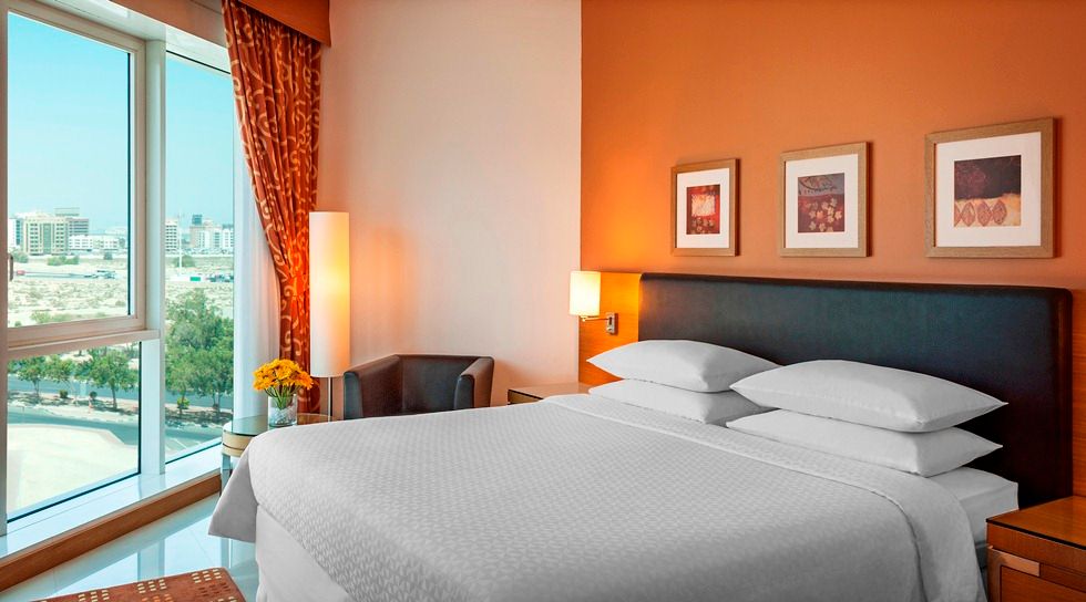 Four Points by Sheraton Downtown Dubai фото 2