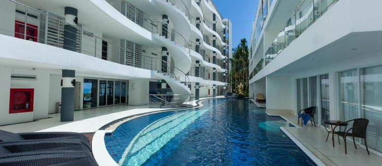 Фото отеля Sunset Plaza