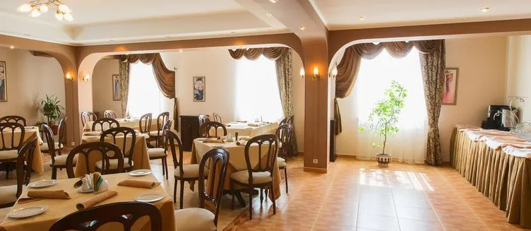 Фото отеля Red Royal