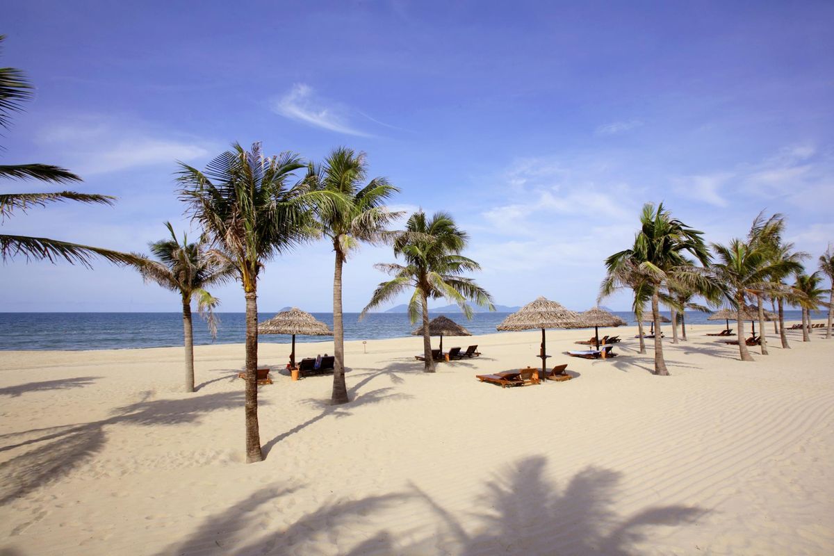 Victoria Hoi An Beach Resort & Spa фото 16