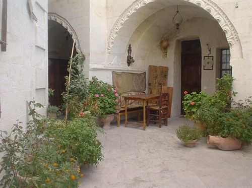 Kismet Cave House фото 4
