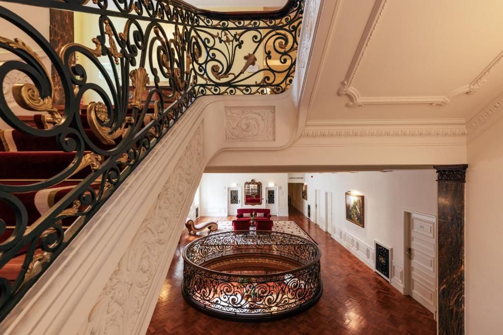 Infante Sagres – Luxury Historic Hotel фото 6