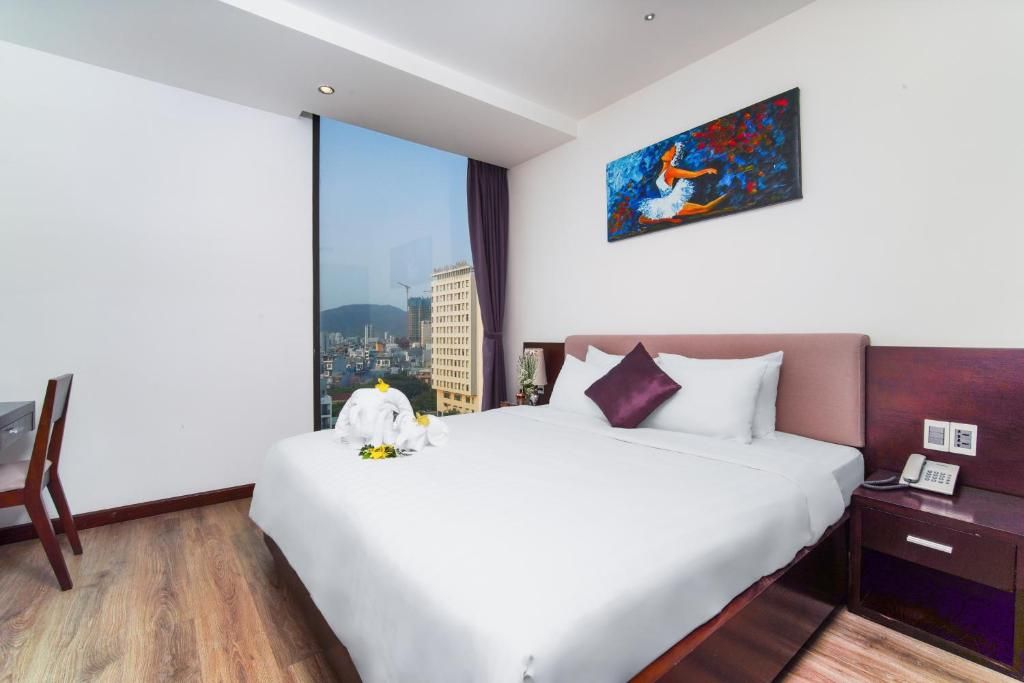 Golden Sun Hotel фото 1