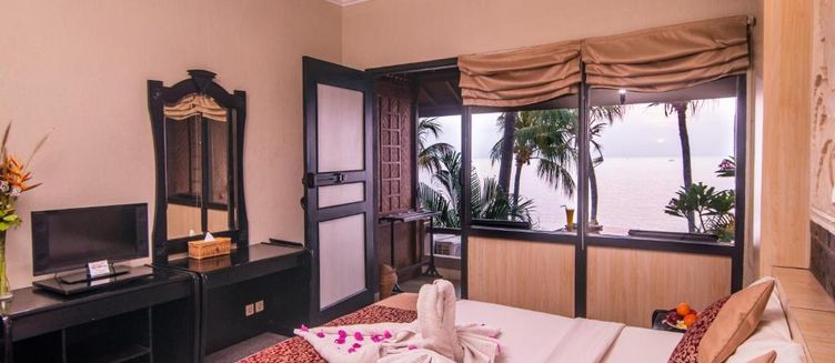 Фото отеля Nugraha Lovina Seaview Resort & Spa