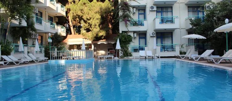 Фото отеля Merhaba Hotel