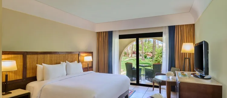 Фото отеля Grand Rotana Resort & Spa