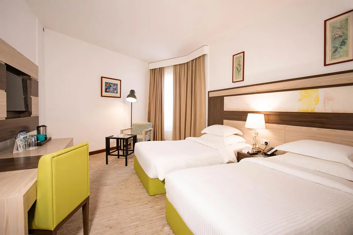 BM Beach Hotel фото 4