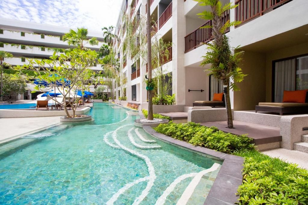 Deevana Plaza Phuket фото 103