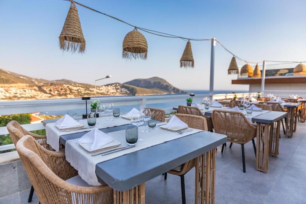 Kalkan Saray Suites (Adults Only) фото 10