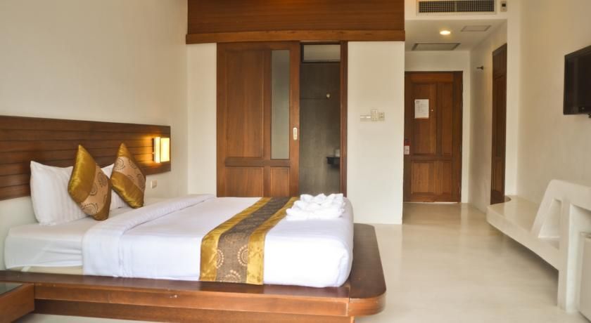 Montalay Beach Resort фото 62