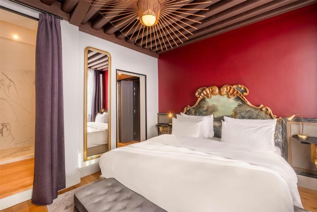 Hotel Cour Des Loges фото 42