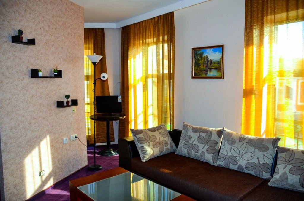 Plaza Hotel Burgas фото 3
