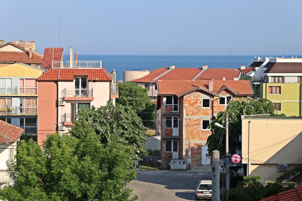 Гостевой дом «Kostadinovi Guest House» фото 3