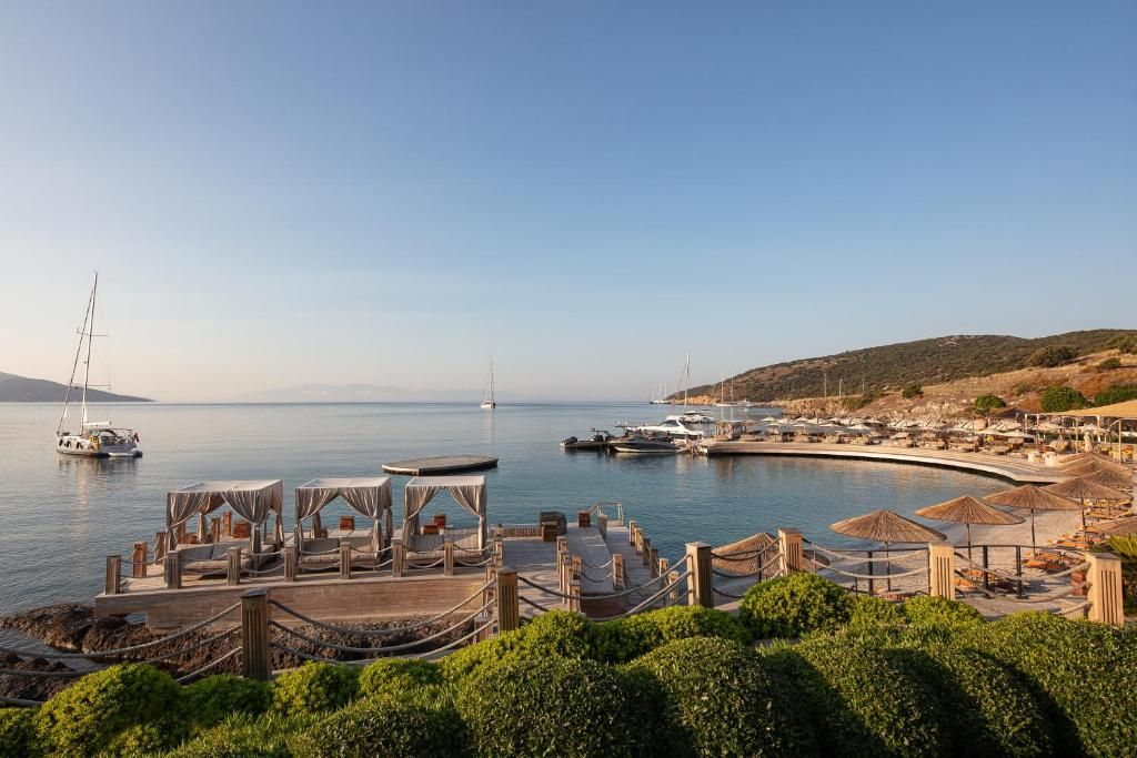 Caresse a Luxury Collection Resort & Spa фото 43