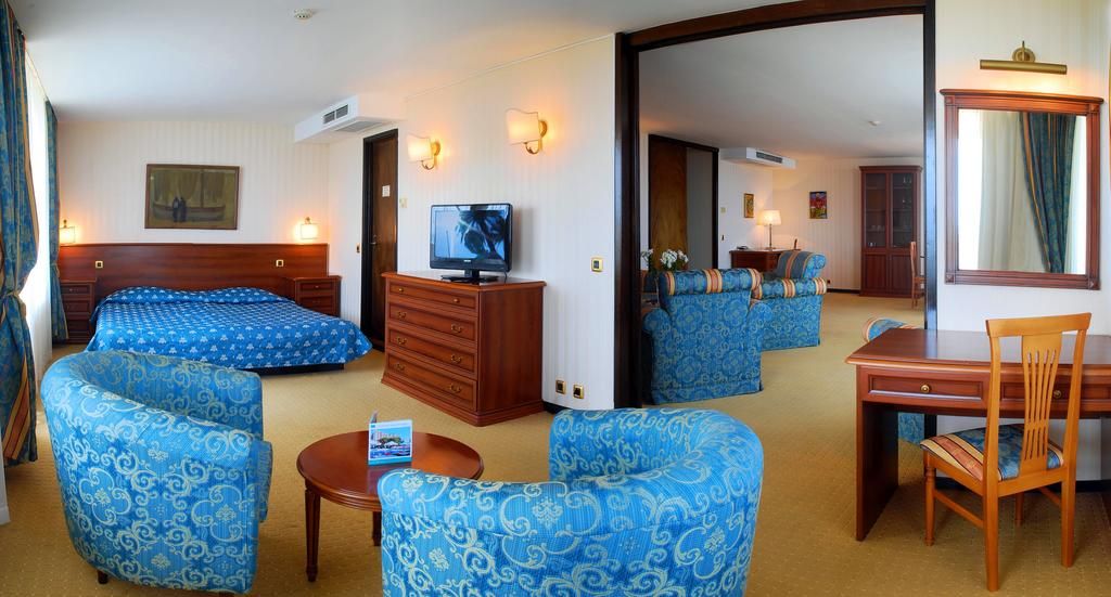 Grand Hotel Varna фото 30