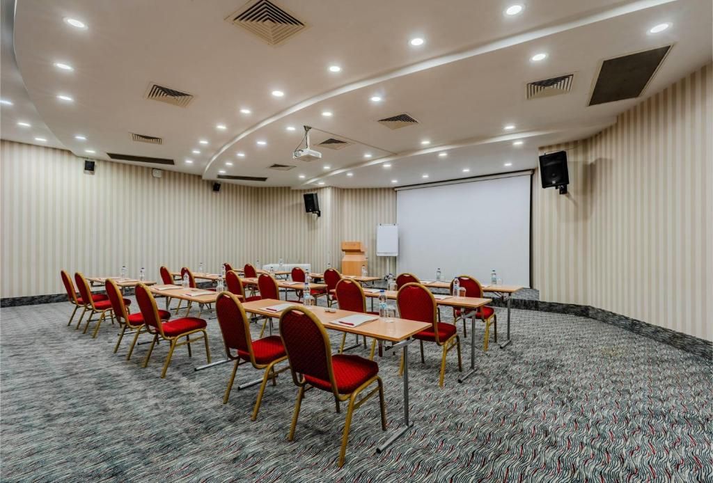 Ramada Plaza Izmir фото 31