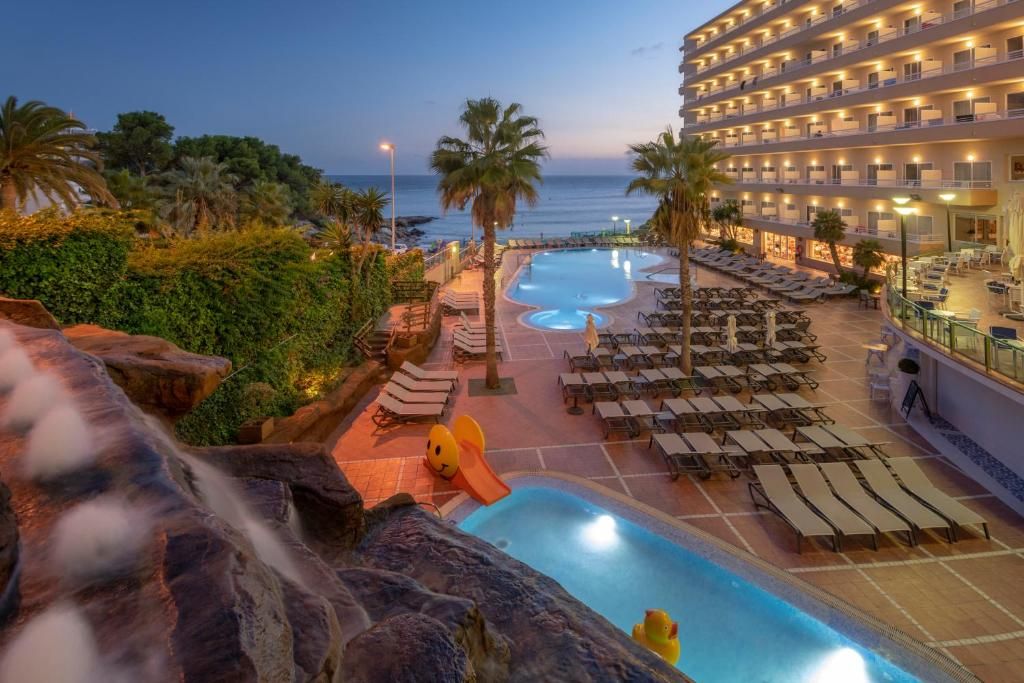 Hotel Cala Font фото 31