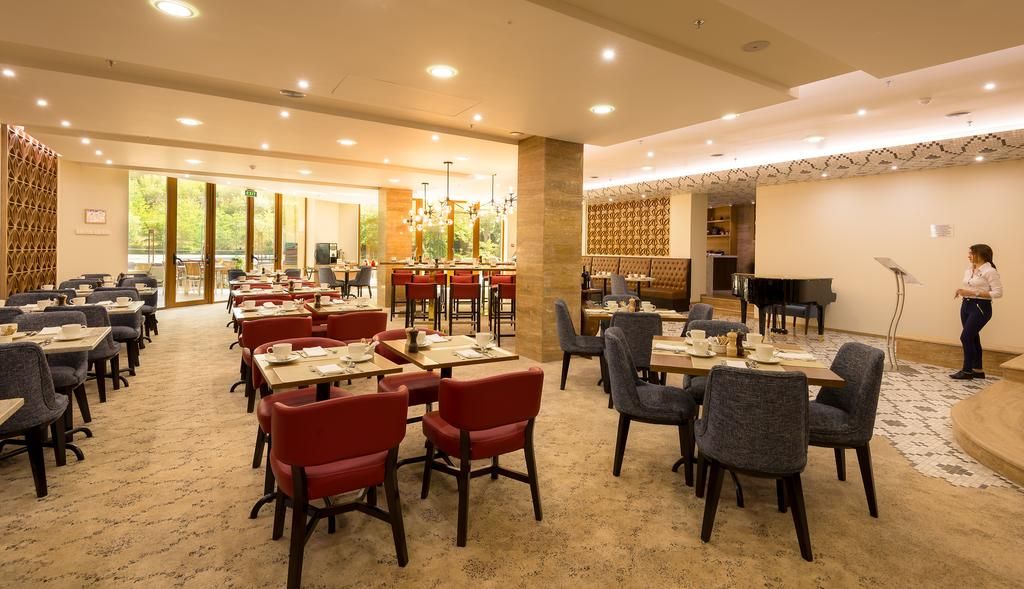 Radisson Blu Hotel Yerevan фото 38