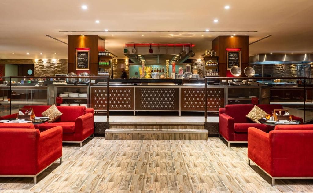 Hilton Garden Inn New Delhi Saket фото 47