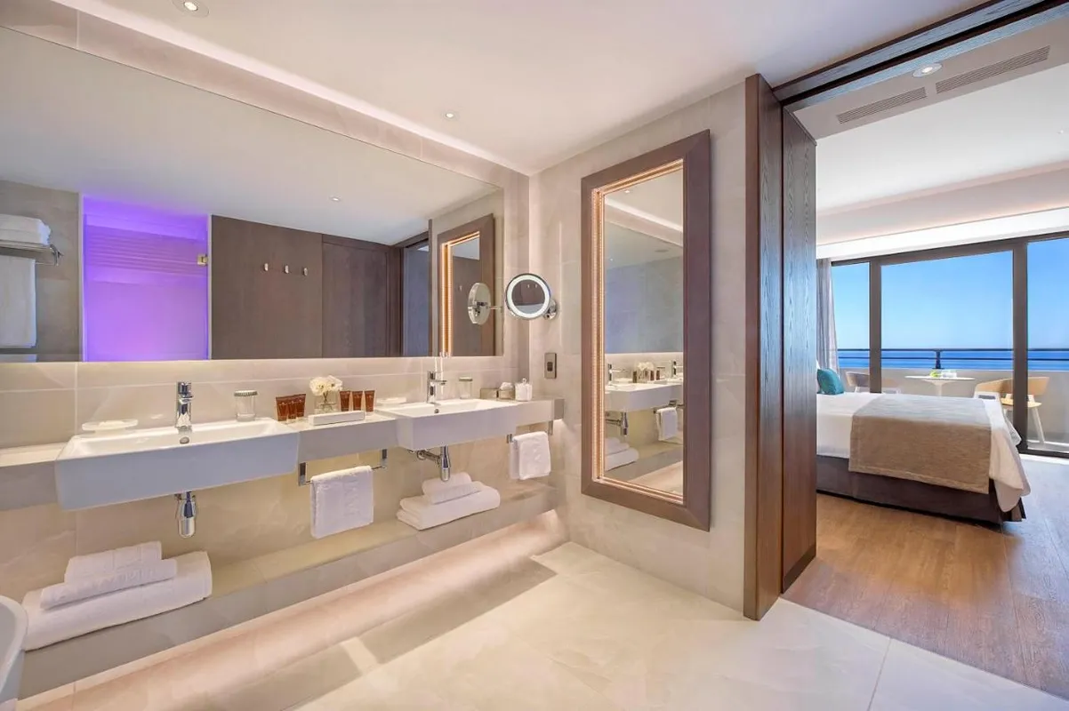 Amathus Beach Hotel Limassol фото 3