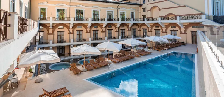 Фото отеля Novotel Resort & SPA Красная Поляна