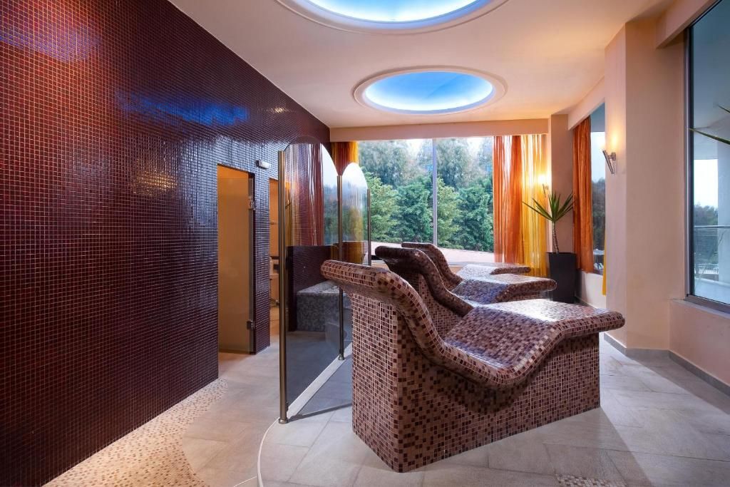 Alexandros Palace Hotel & Suites фото 41
