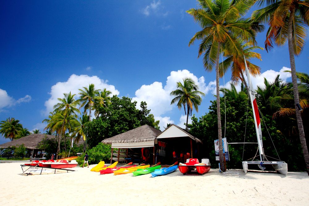 Machchafushi Island Resort & Spa Maldives, The Centara Collection фото 39
