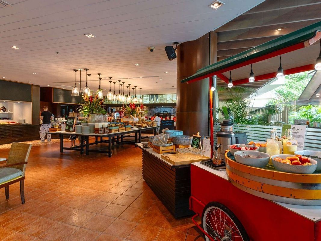 Pullman Phuket Karon Beach Resort фото 14
