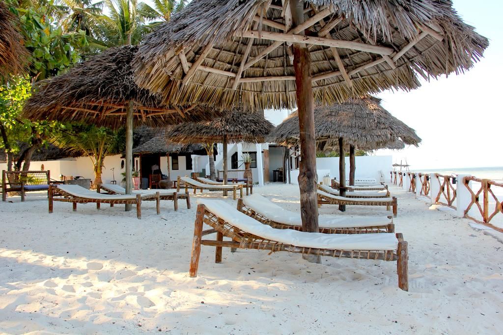 Makuti Beach Bungalows фото 2