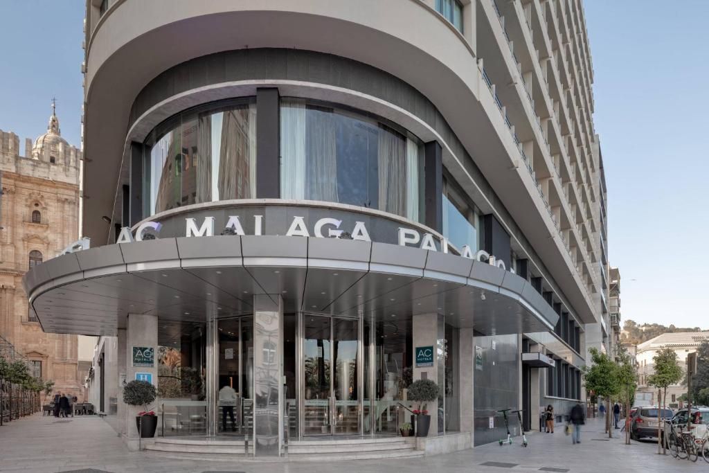 AC Hotel Malaga Palacio by Marriott фото 43