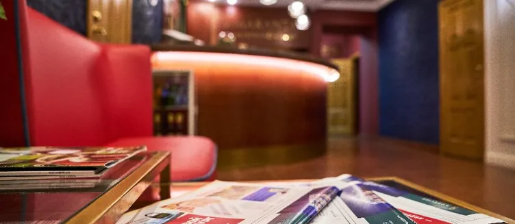 Фото отеля Admiralteyskaya Hotel