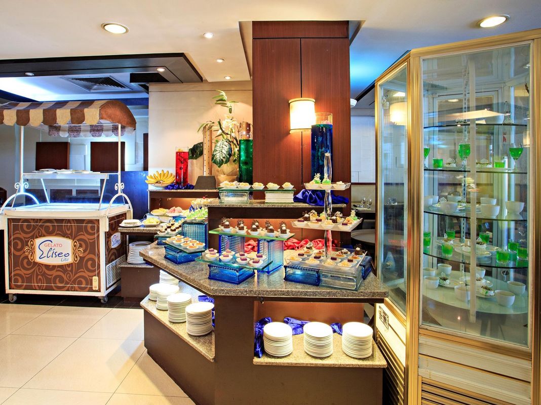 Cebu Parklane International Hotel фото 25