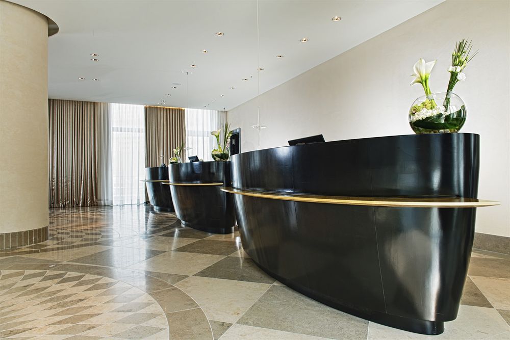 Crowne Plaza Berlin - Potsdamer Platz фото 33