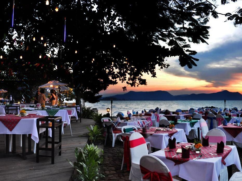 Sunset Village Beach Resort фото 43