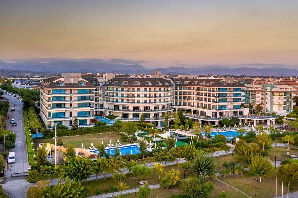 Commodore Elite Suites & Spa (Adults Only) фото 36