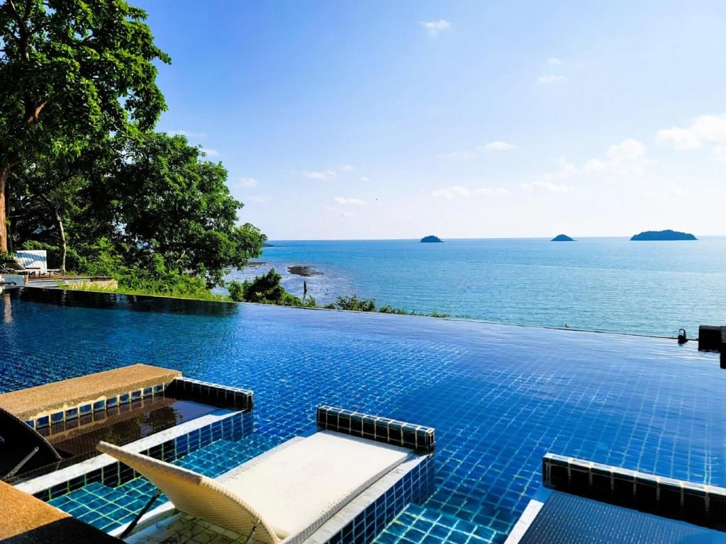 Koh Chang Cliff Beach Resort фото 62
