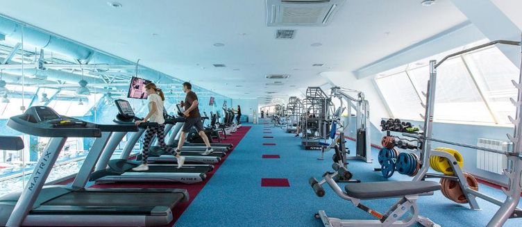 Фото отеля Marins Grand Hotel Астрахань