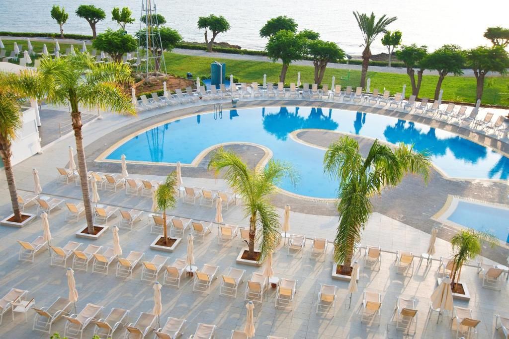 Pernera Beach Hotel фото 33